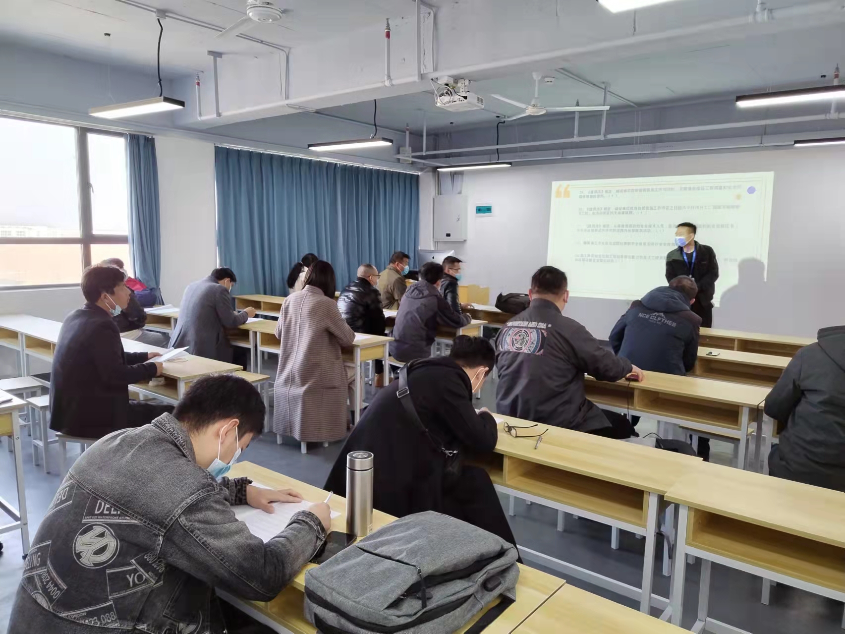 锦邦学校